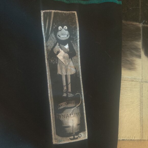 Her Univese Haunted Mansion glow in the dark joggers size 3x New UNISEX - Picture 3 of 7